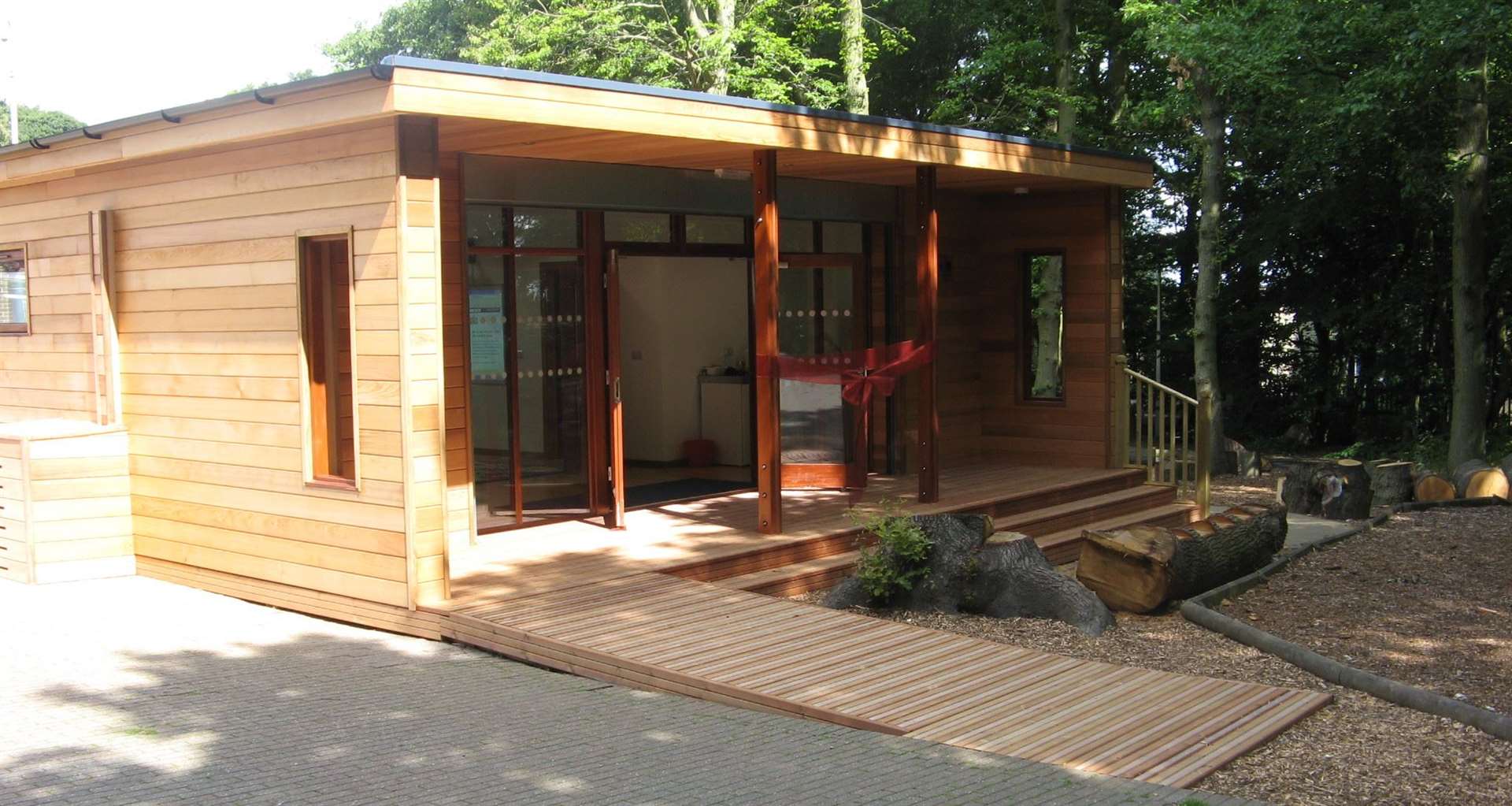 Caring for the planet: The wood cabin at Spinnens Acre Junior School in Kent hosts a number of activities so children can learn about wildlife and the environment. (8275421)