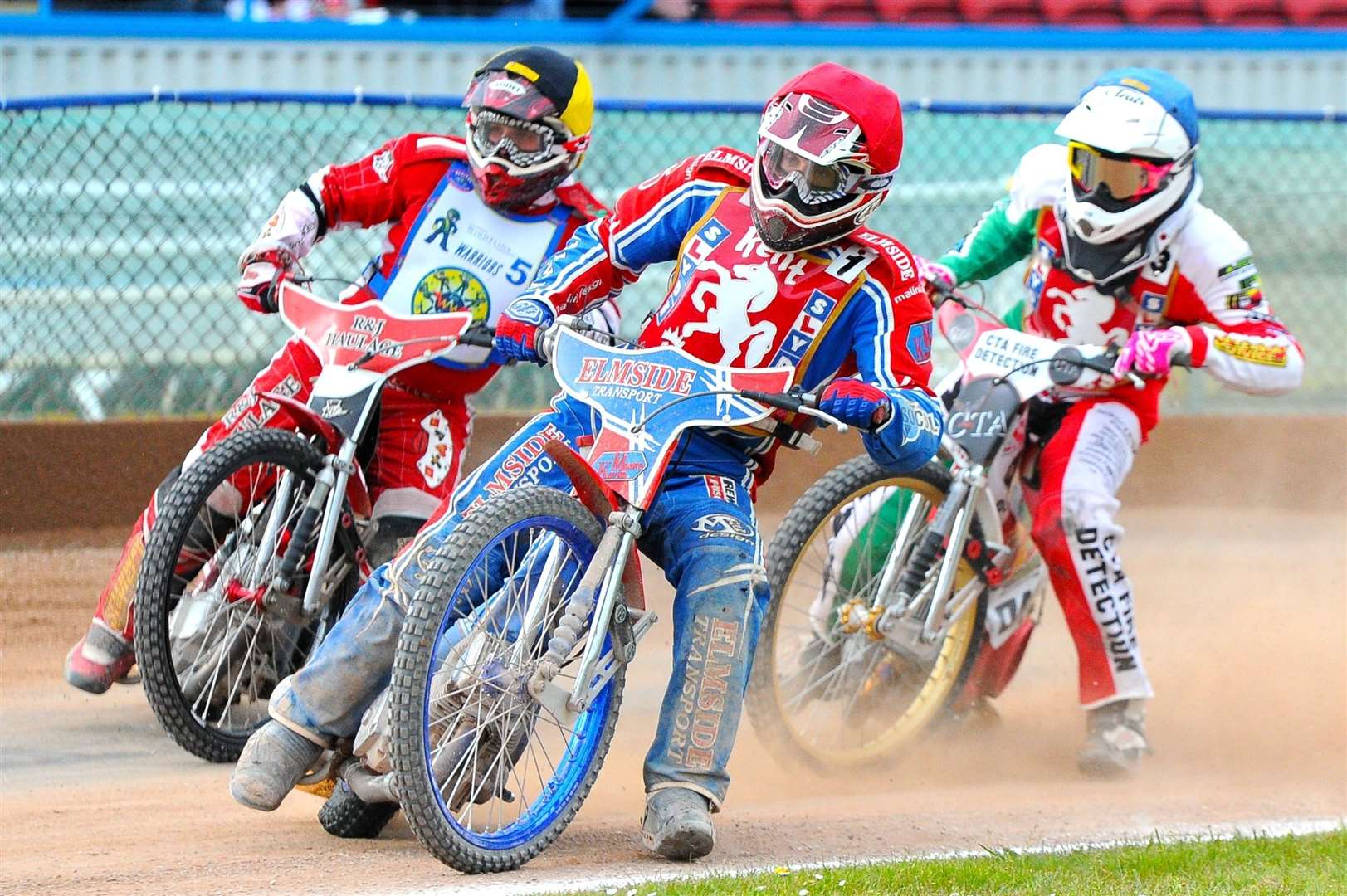 Kent Kings v Isle of Wight in the Knockout Cup. Kent's Luke Bowen (red helmet) and Danny Ayres (blue) lead the way