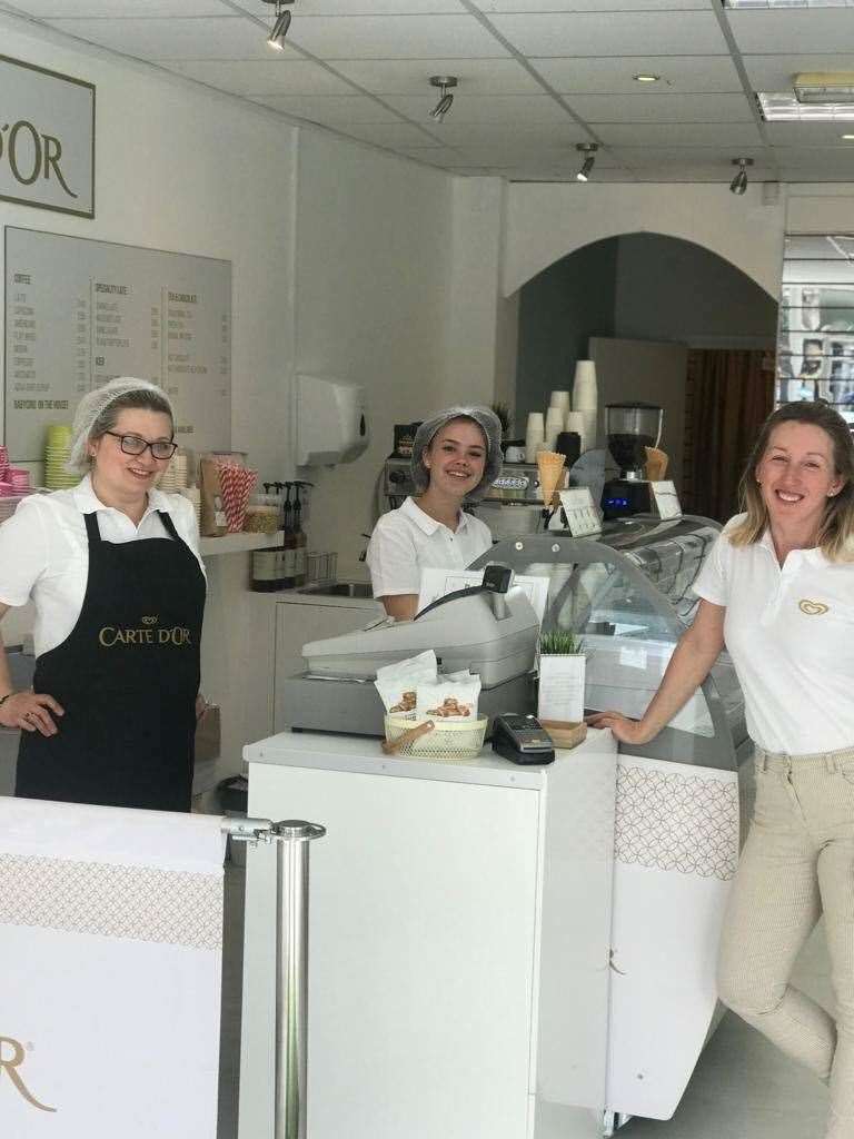 Staff enjoying their first day (10360096)