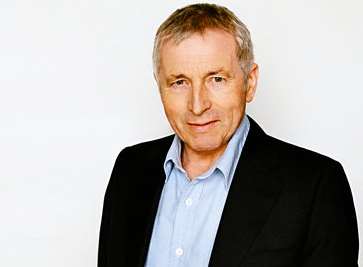 Jonathan Dimbleby chairs BBC Radio 4's Any Questions