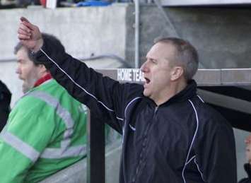 Dartford manager Tony Burman Picture: Andy Payton