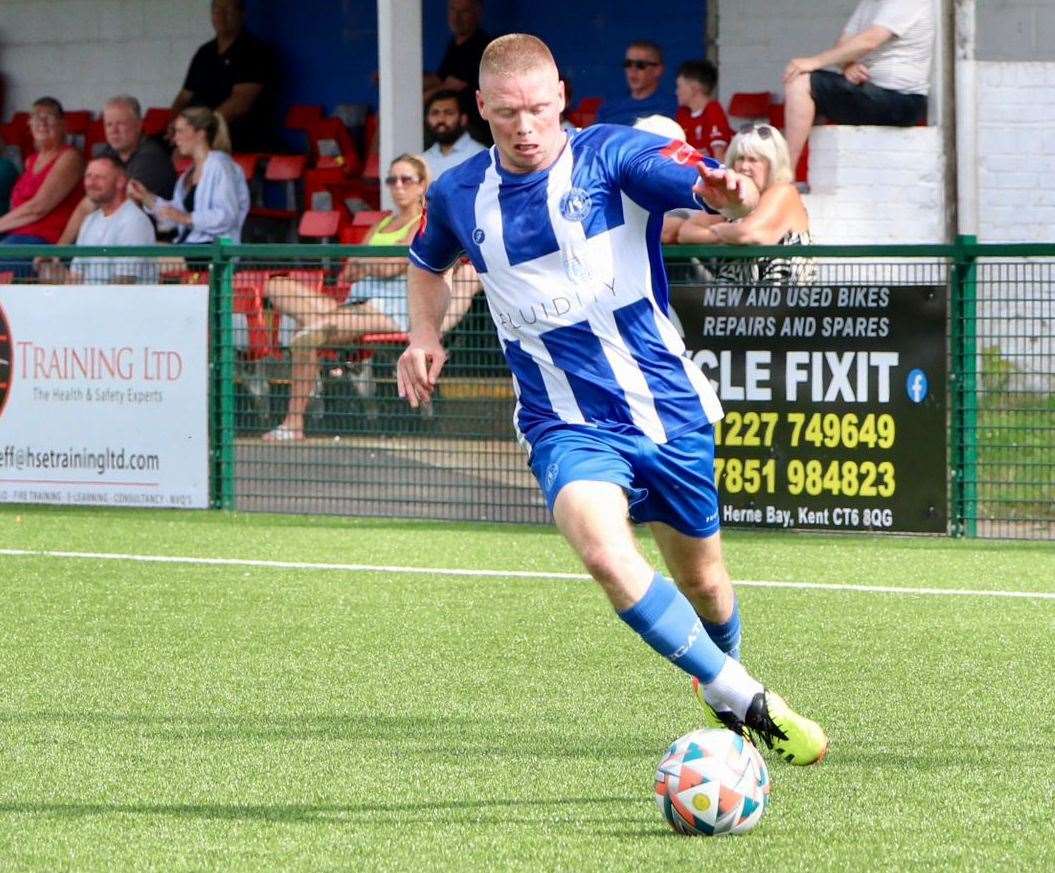 Scott Heard on the ball for Herne Bay against his old club. Picture: James Aylward