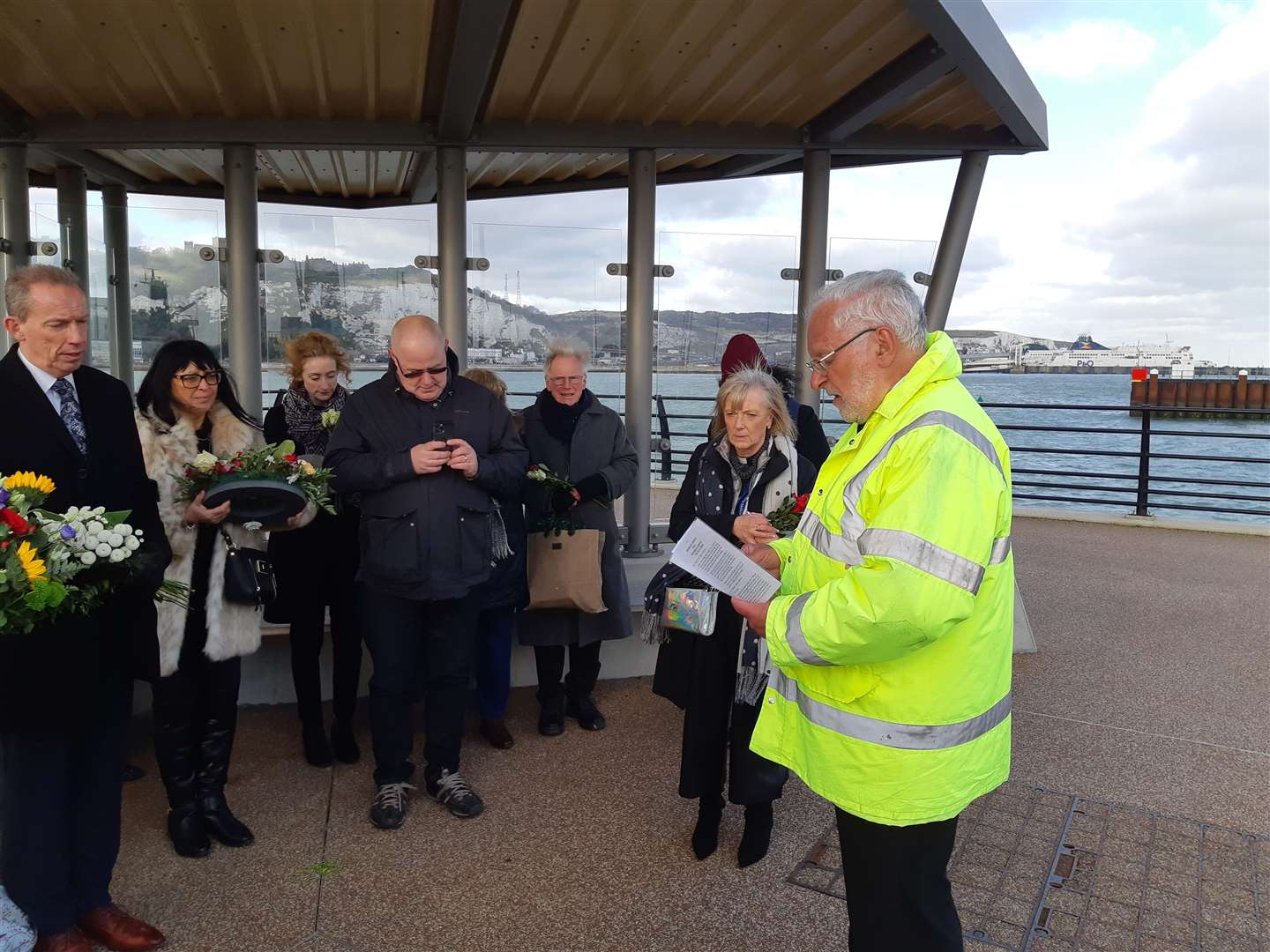 Port chaplain David Slater leads prayers at the pier. Picture: Sam Lennon KMG