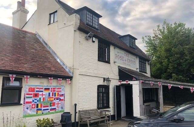 The Rose and Crown, a free house on Crown Lane in Stelling Minnis, came highly recommended but could it live up to the billing?