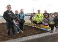 Youngsters help clear up Canal Road