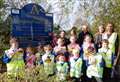 Mums drive primary school’s walking bus