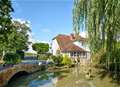 Darling house with a duck pond 