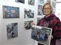  Refugee children create art from the debris of tent city 