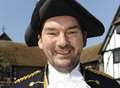 Sandwich Town crier enters tournament