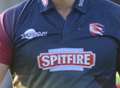 Spitfires swoop for all-rounder