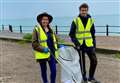 Politicians get cleaning up beach for volunteer week