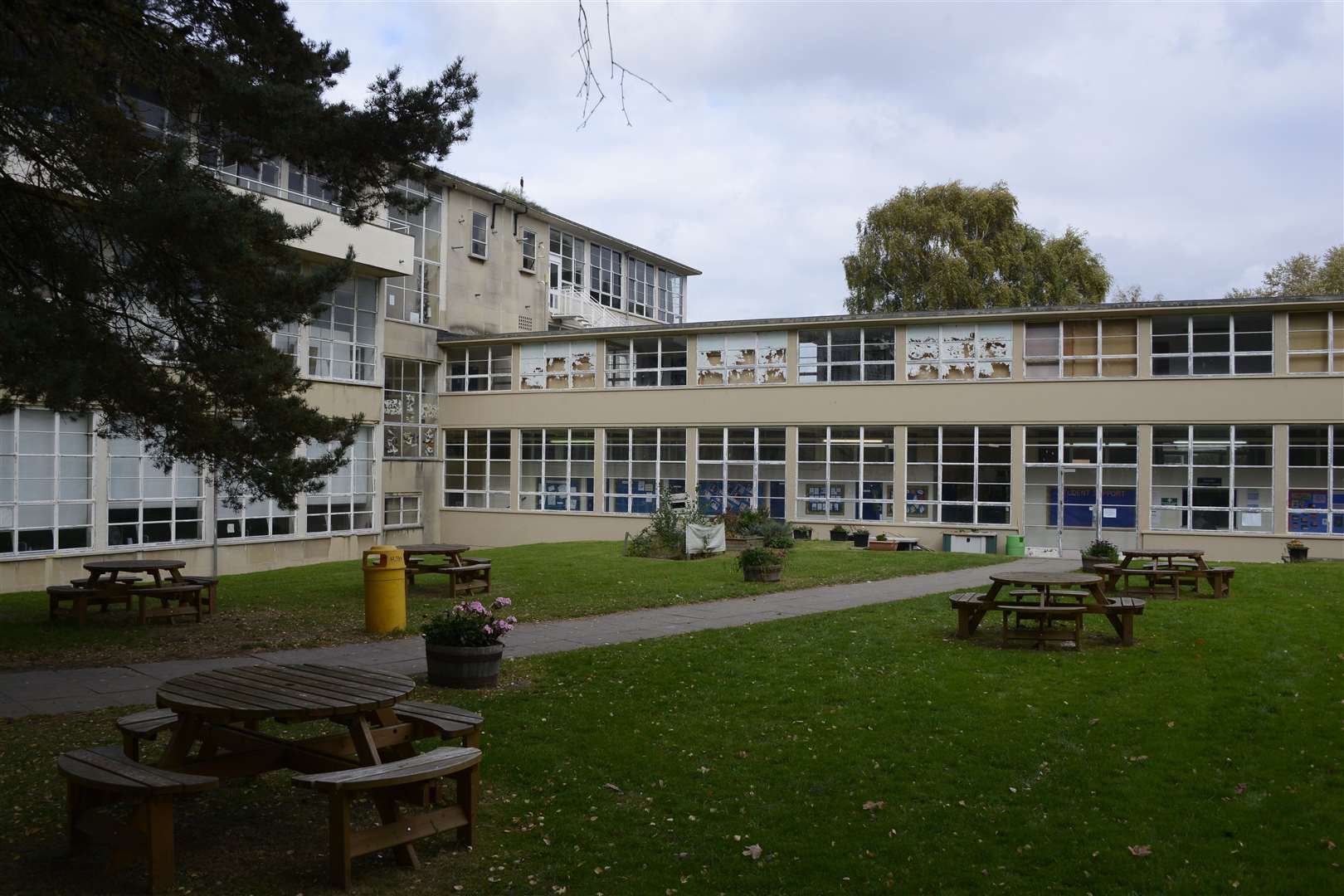 Simon Langton Girls' Grammar, Canterbury