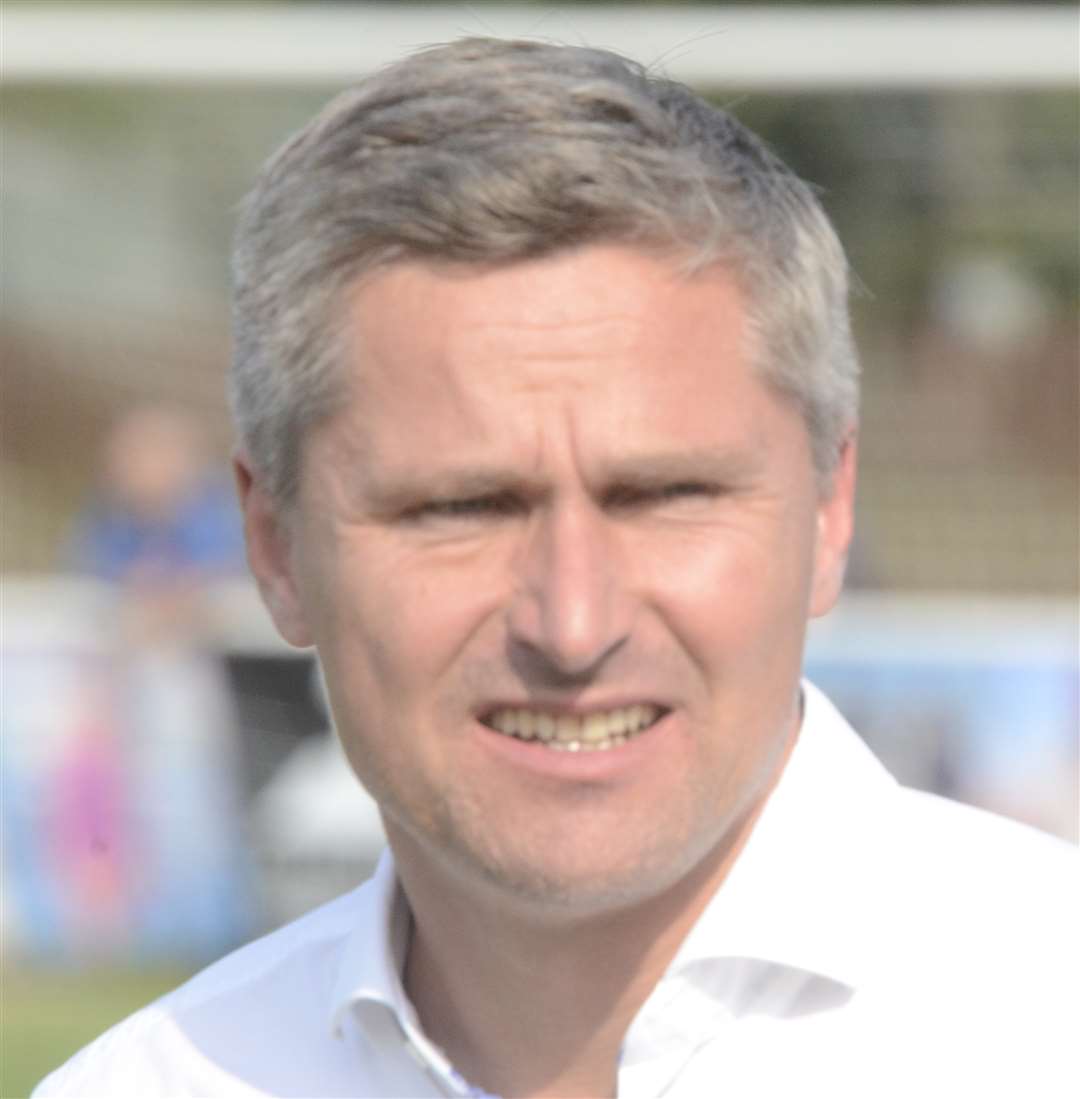 Faversham manager Ray Turner