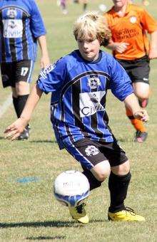 Milton &amp; Fulston under-12s suffered a 2-0 defeat against Lordswood Youth in Division 3