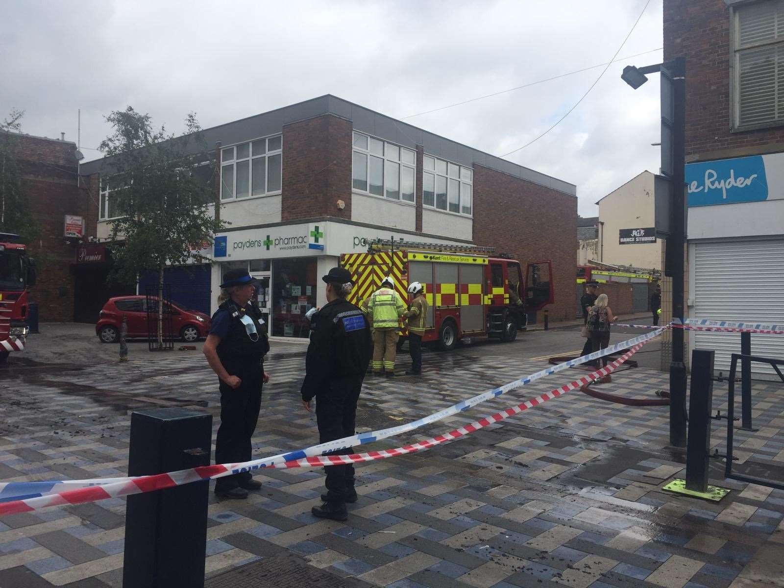 A cordon placed around Mu Mu in Maidstone, after a blaze at the nightclub (49201858)