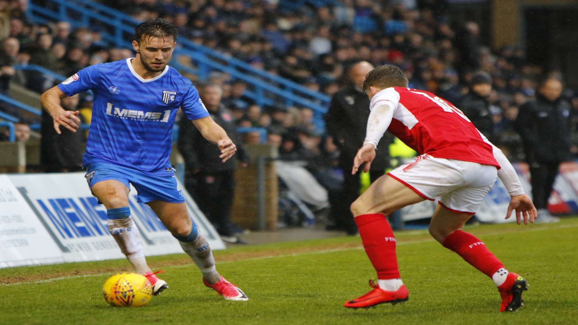 Defender Luke O'Neill on the ball Picture: Andy Jones