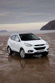 Hyundai helps buyers waiting for ix35