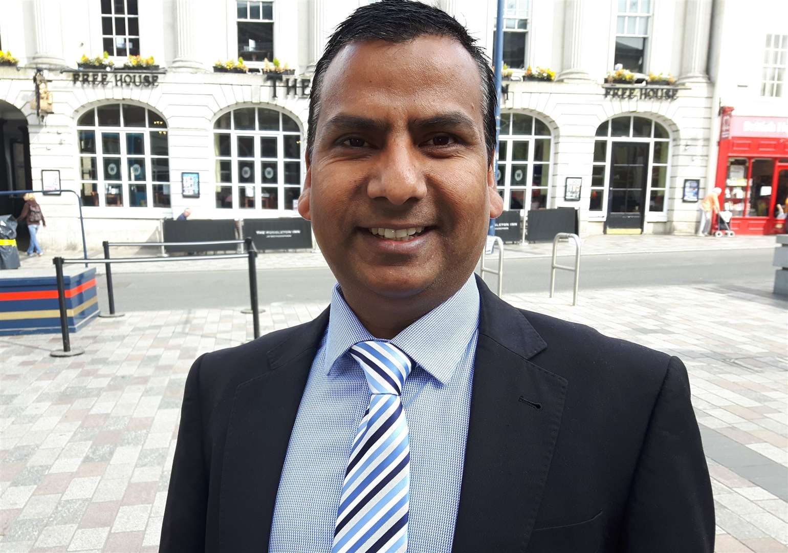 Cllr Dinesh Khadka presented a petition to Kent County Council on behalf of residents