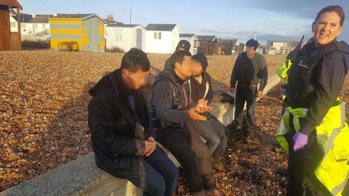 Suspected migrants were found on Kingsdown Beach (6247366)