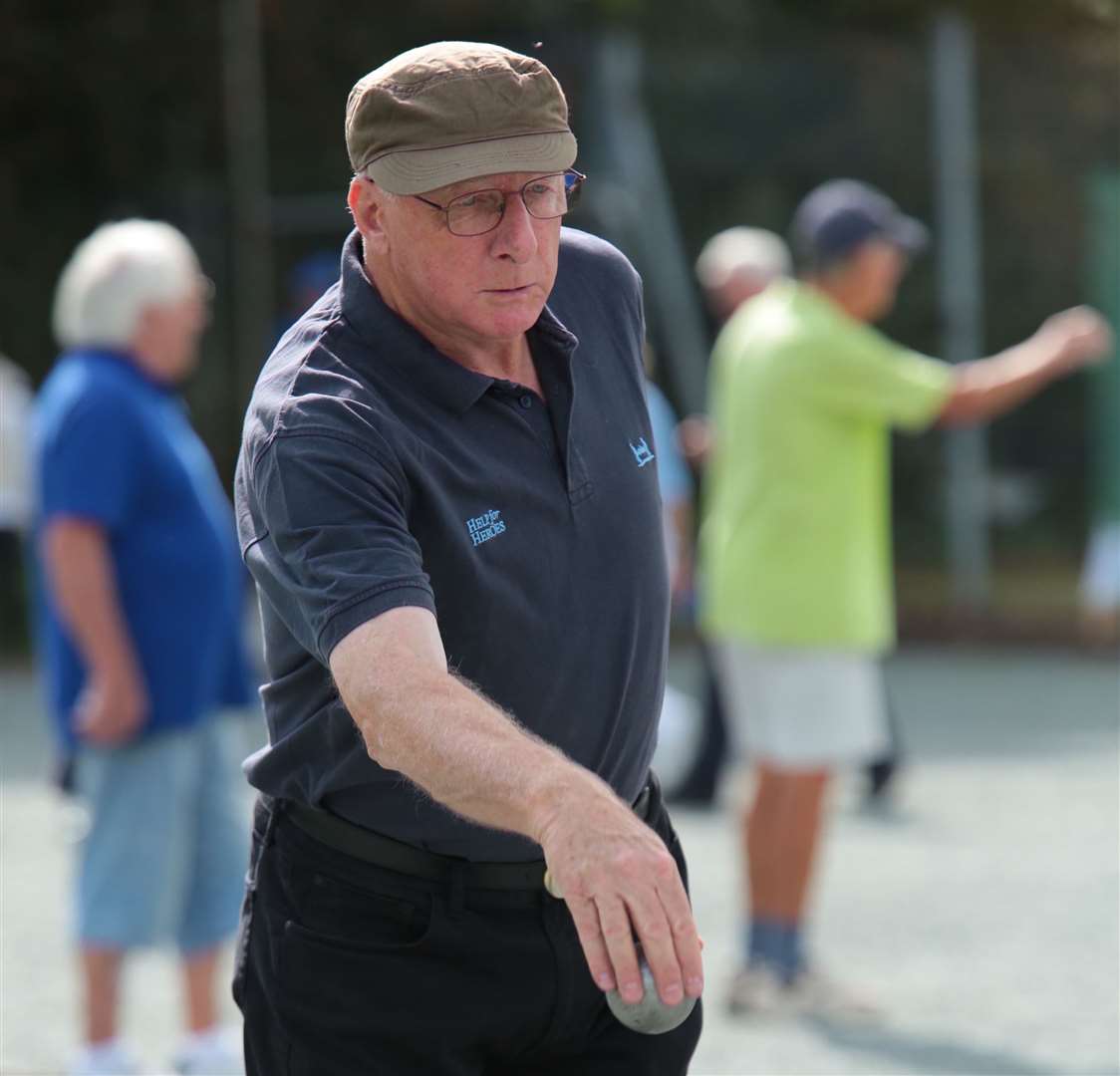 Colin Senneck of Hartley Country Club in action.Picture: Martin Apps