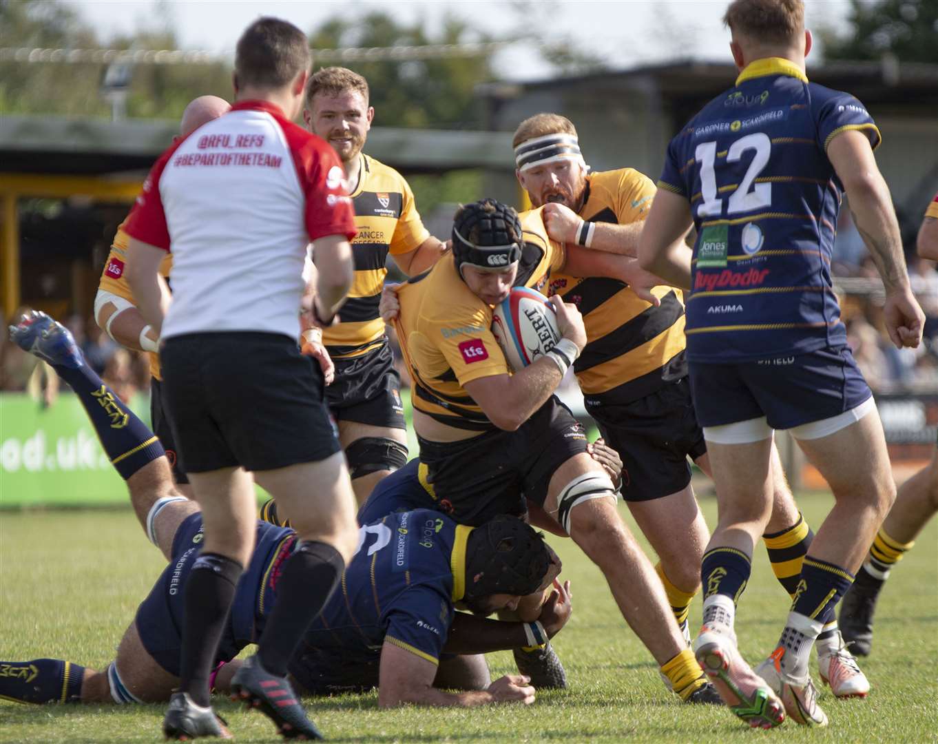 Canterbury's Jesse De Vries battles it out. Picture: Phillipa Hilton