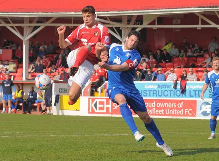 Michael Thalassitis challenges Gary Elphick Picture: Steve Crispe