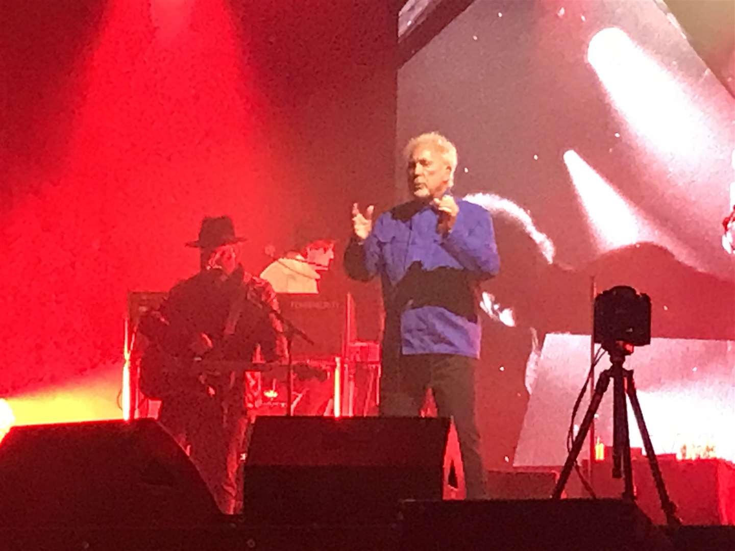 Sir Tom Jones at the Hop Farm