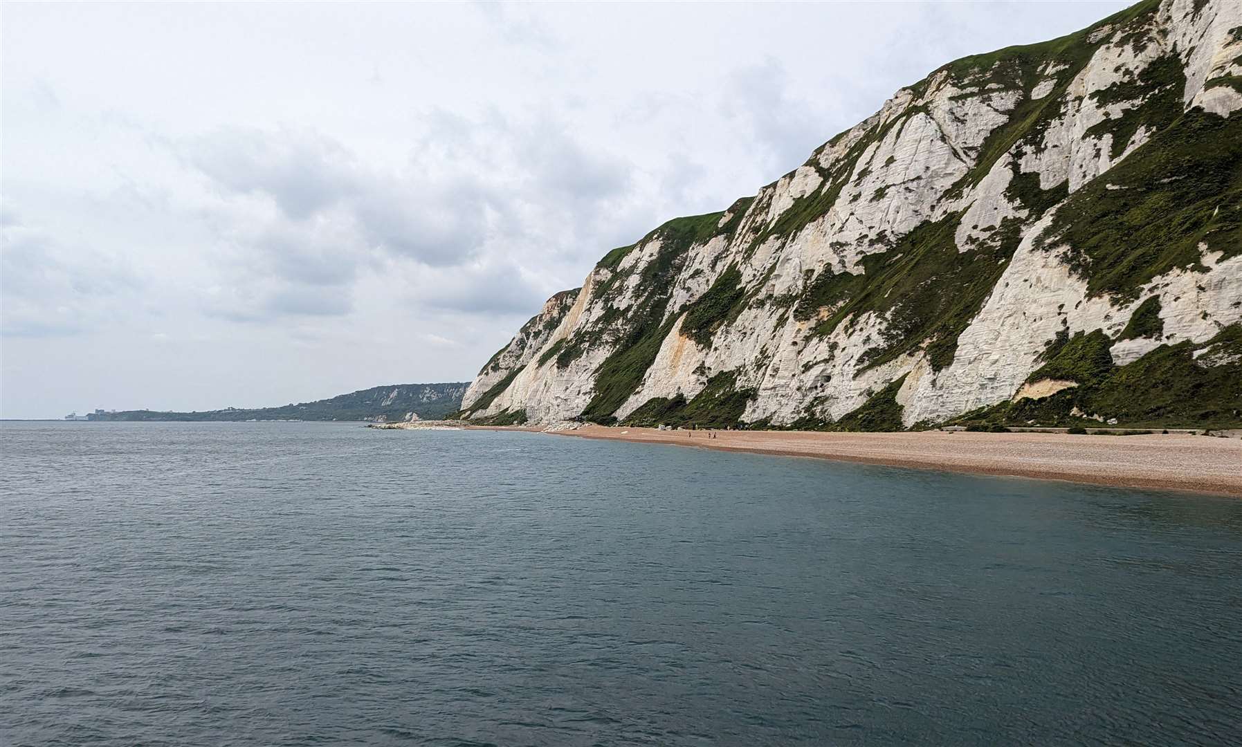 The view westward from Samphire Hoe towards Folkestone