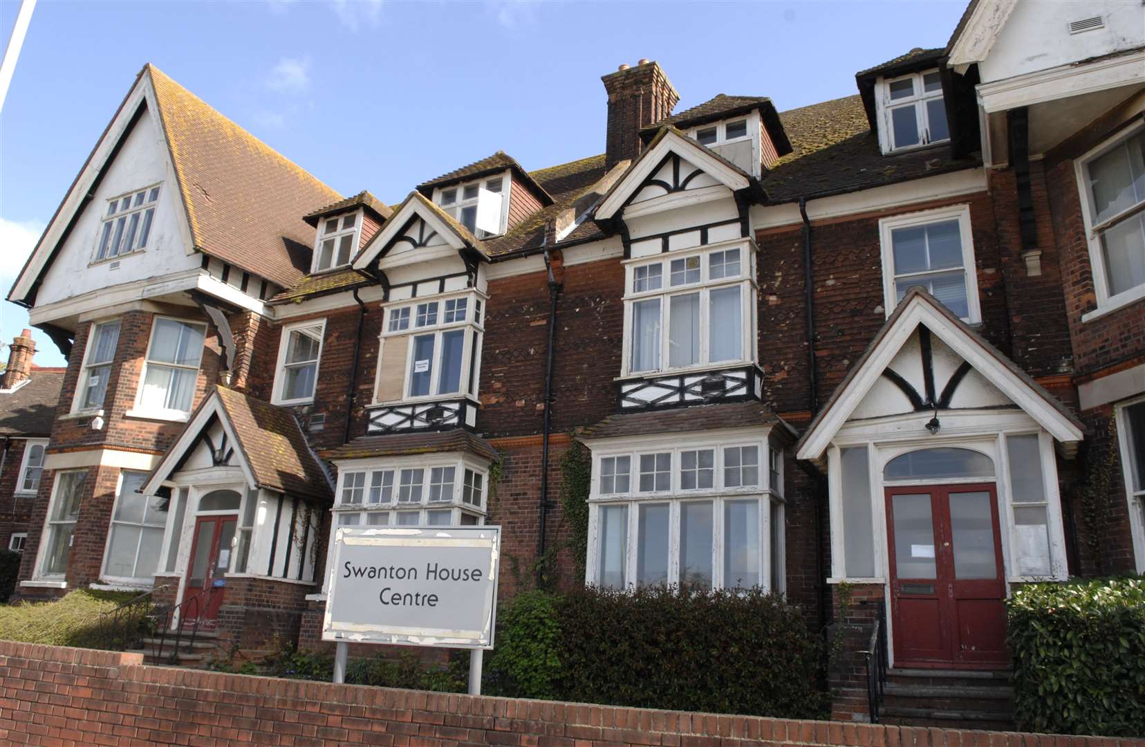 Swanton House while it was still in use as a Kent County Council facility in 2008