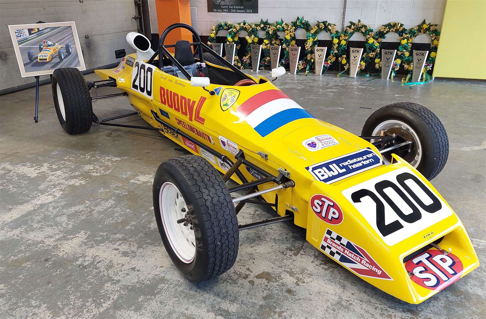 A replica of Gerrit van Kouwen's Lola T644E from the 1984 Formula Ford Festival was on display at the event; the Dutchman’s life was celebrated at the 53rd running of the event