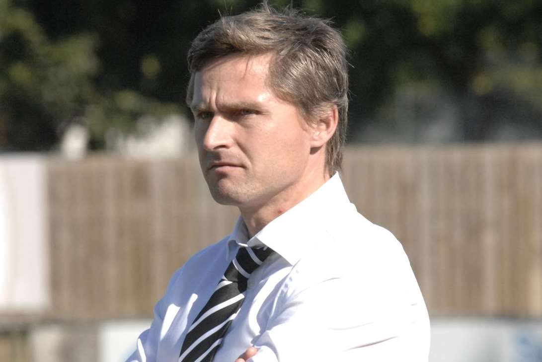 Faversham Town manager Ray Turner