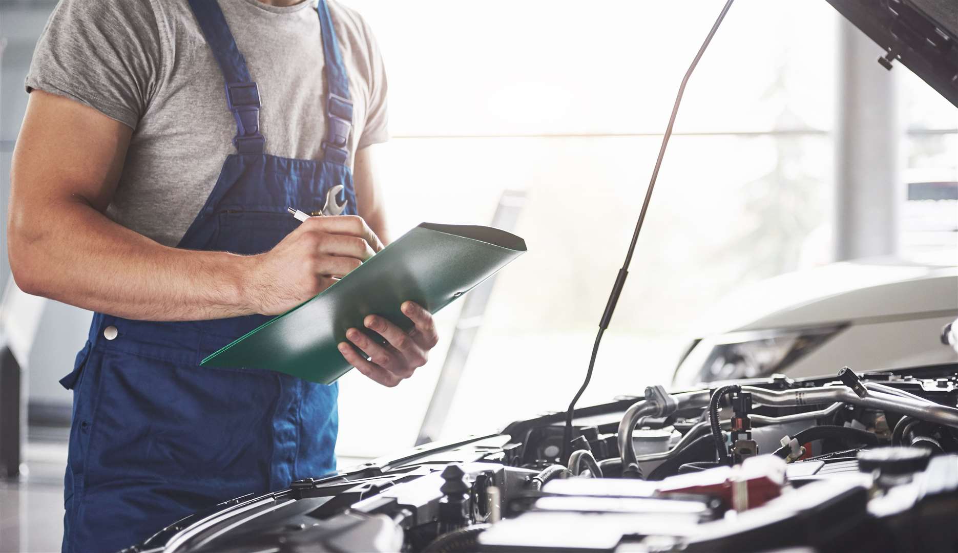 Misalignment of headlights is also a cause being suggested. Image: iStock.