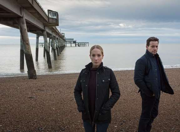 Stars of new ITV drama Liar, Joanne Froggatt and Ioan Gruffudd by Deal Pier. Picture courtesy of ITV