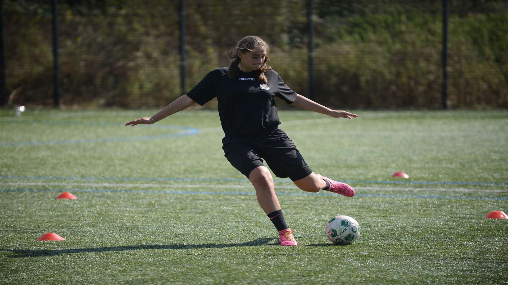 Lizzie Waldie, Senior Girls Football team from Leigh Academy training at Dartford FC stadium