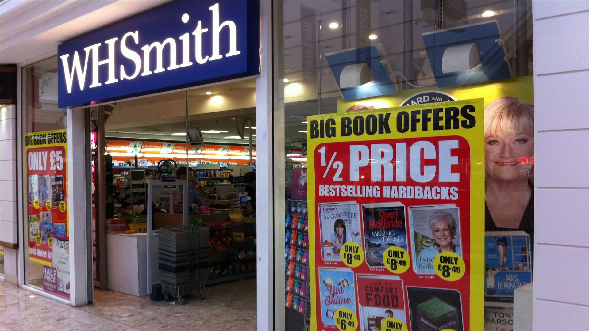 WHSmith, Pentagon Centre, Chatham