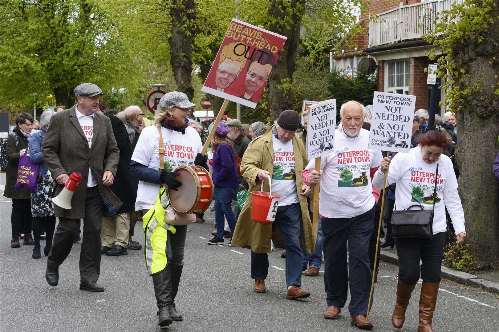 Protestors gather over the Otterpool Park proposal. Picture: Paul Amos. (9254141)