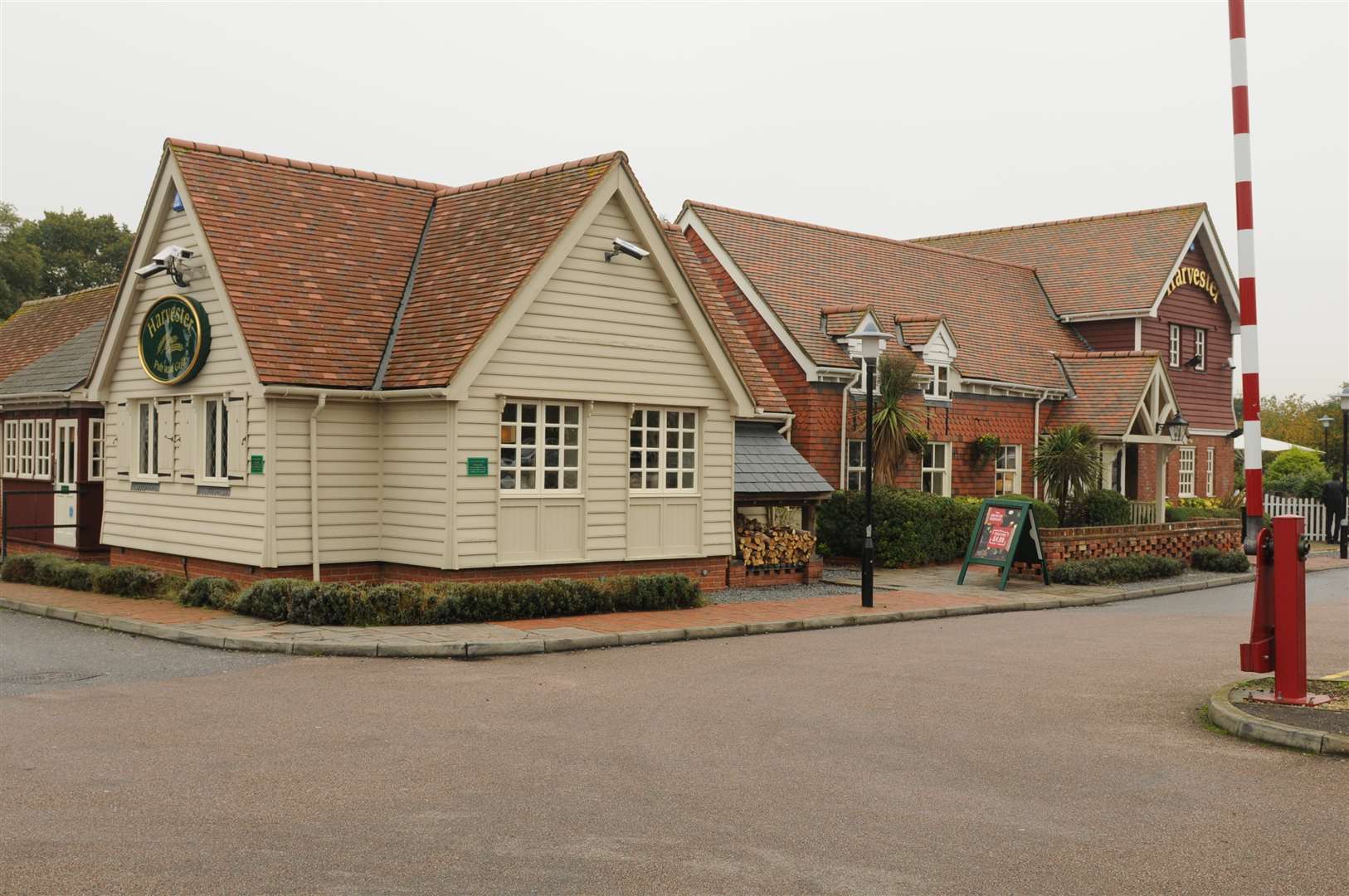 Harvester, Rochester Road, Gravesend