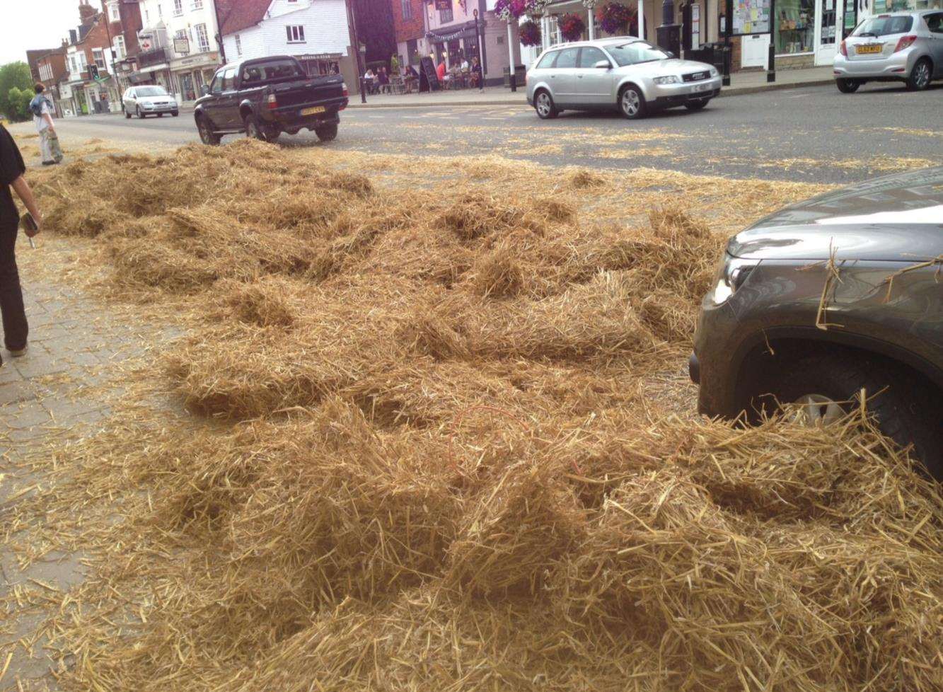 Tenterden high street covered in straw