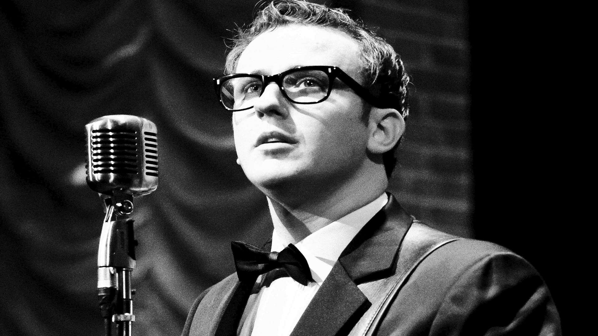 Glen Joseph as Buddy Holly