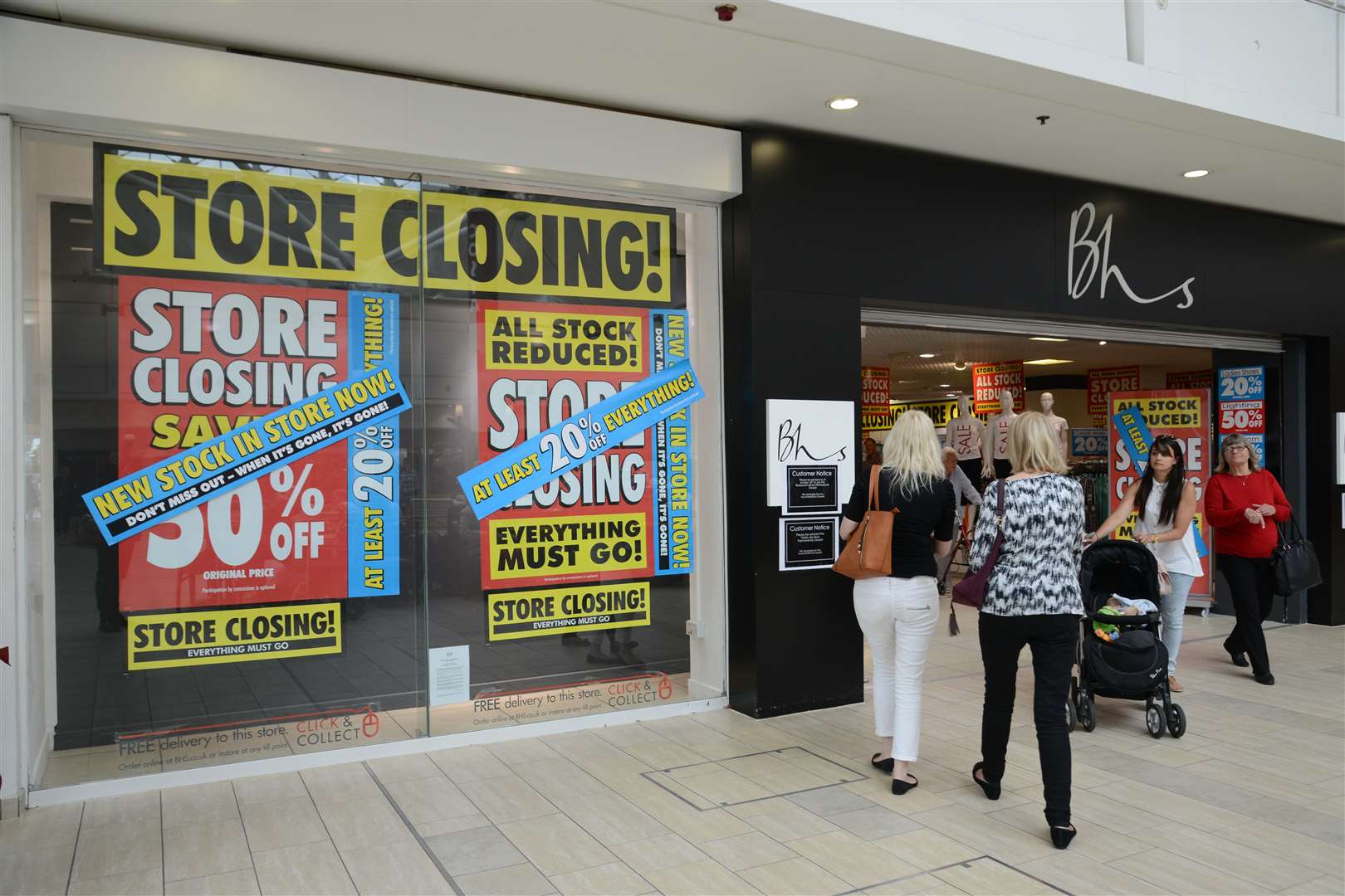 The Ashford store held a countdown to its closure