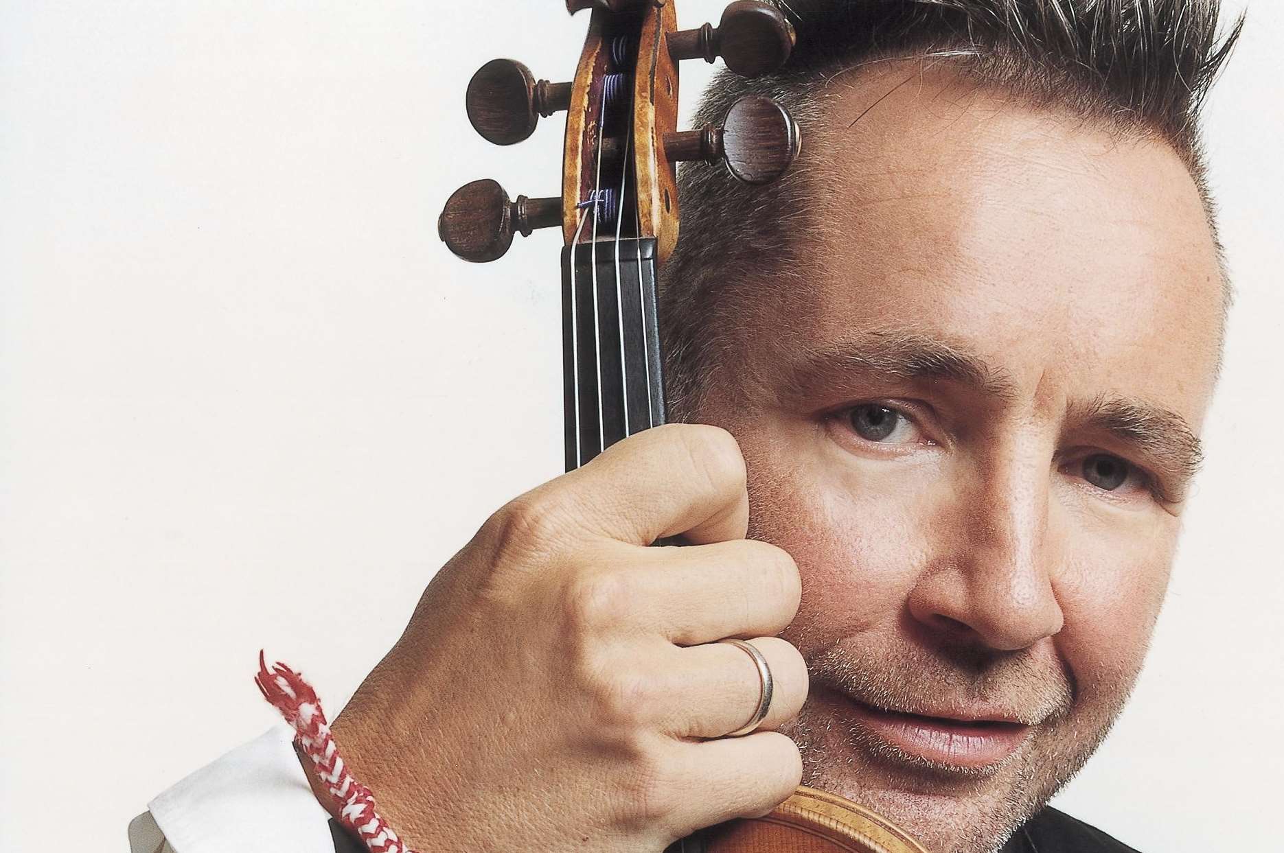 Violinist Nigel Kennedy