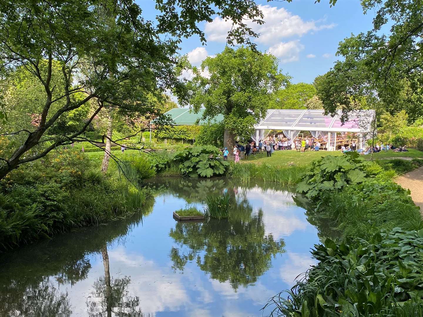 The new festival Theatre at Hever Castle