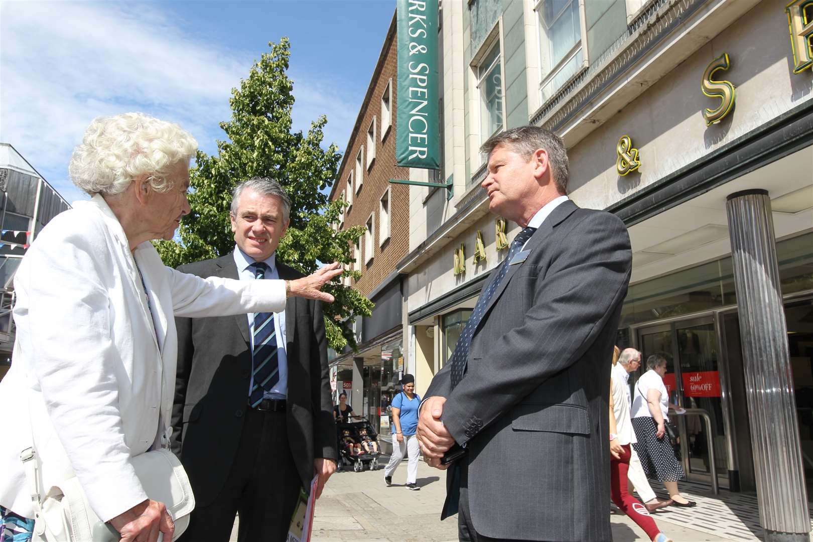 Vera Purll, tells Marc O'Connor, Marks and Spencer's regional manager about her customer experience with M&S with Bob Bounds, Gravesend Messenger editor