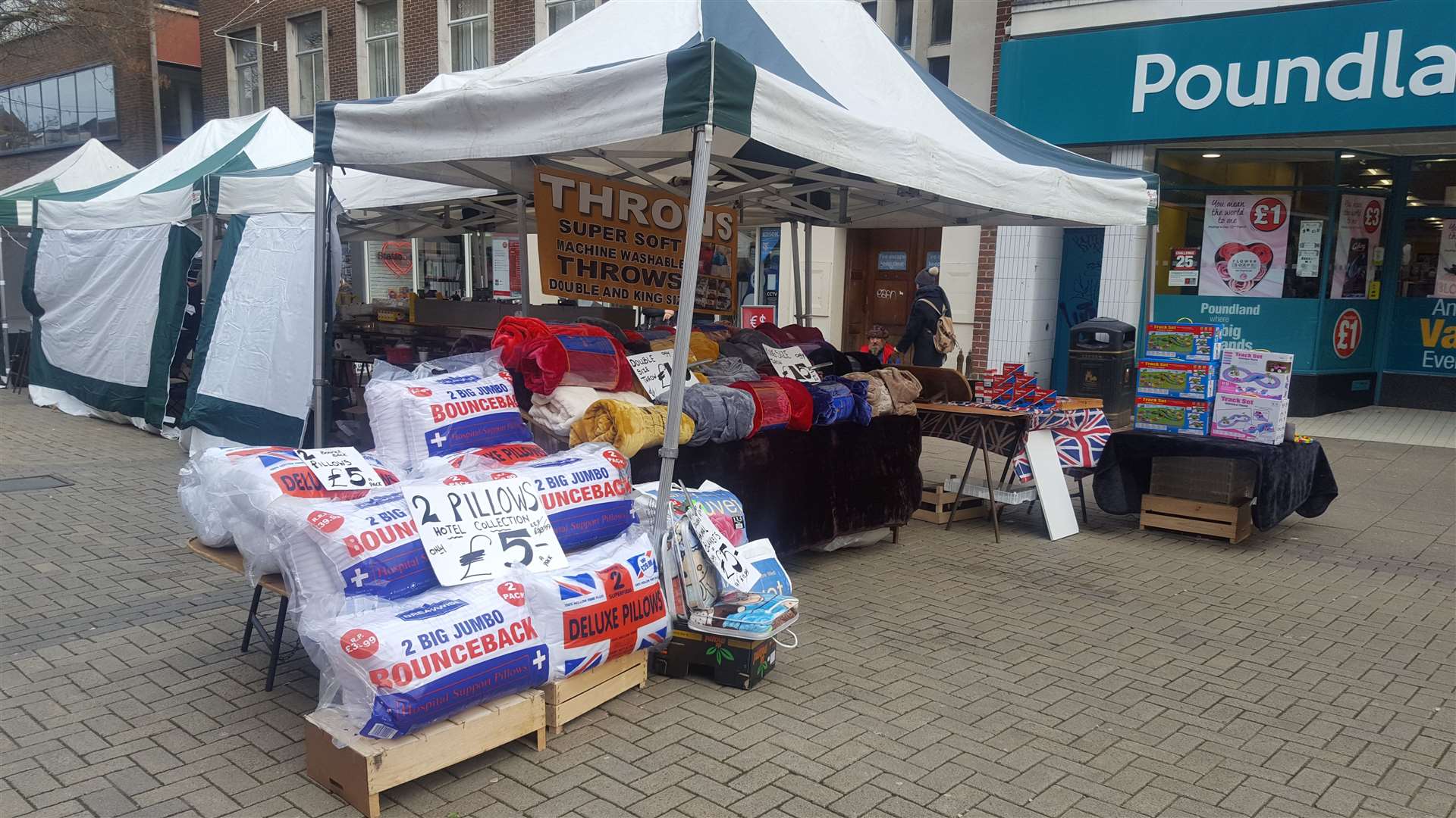 The market is deemed unsightly by the council