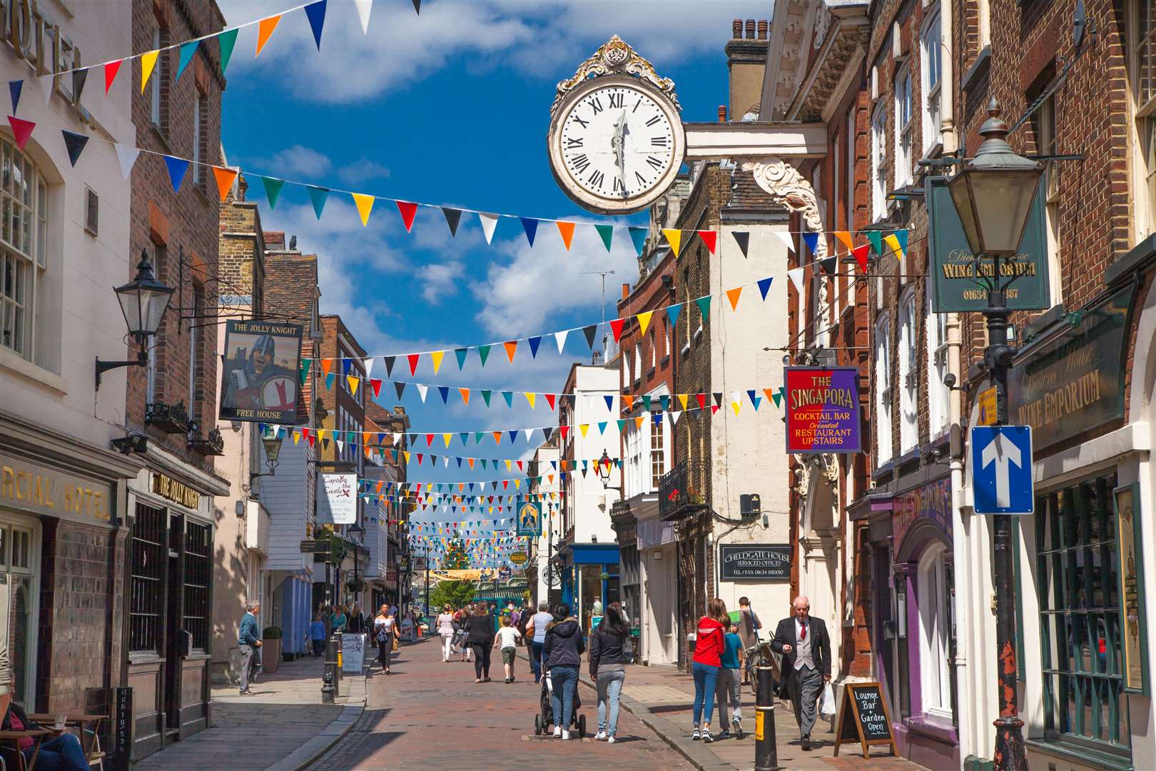 Buskers would only have three spots where they could go in Rochester High Street