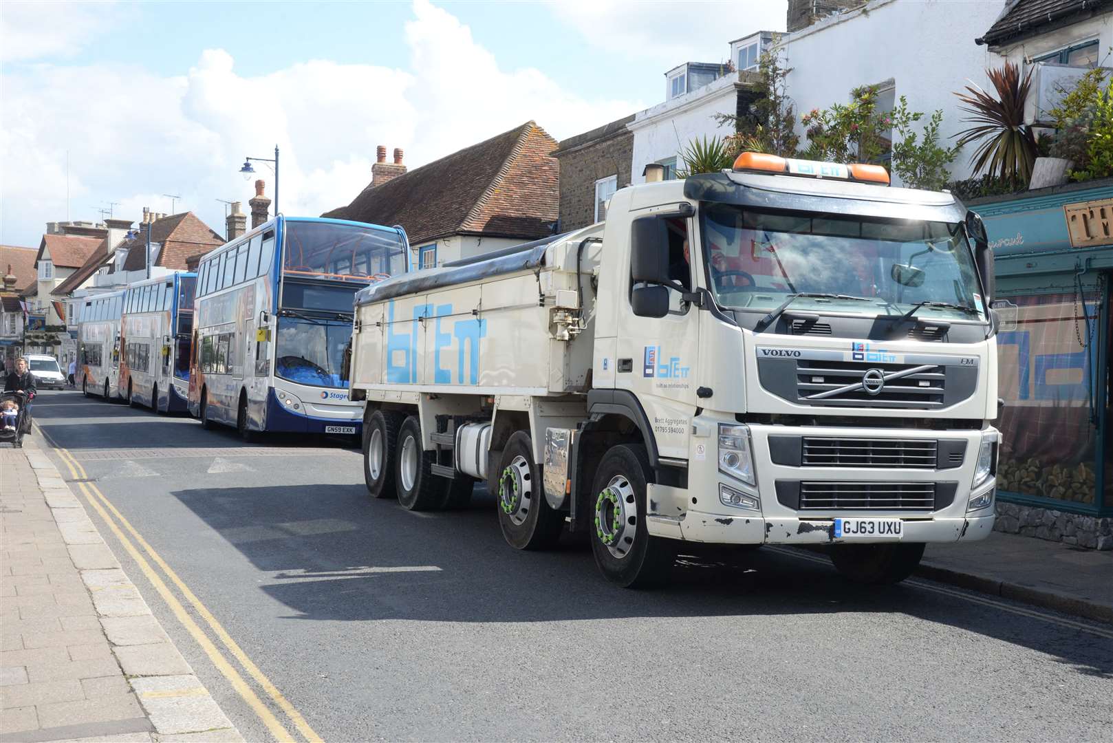 The scene in Oxford Street, Whitstable after a car crashed into the Chappell Contempoary Art Gallery on Tuesday morning. Picture: Chris Davey..... (11295064)