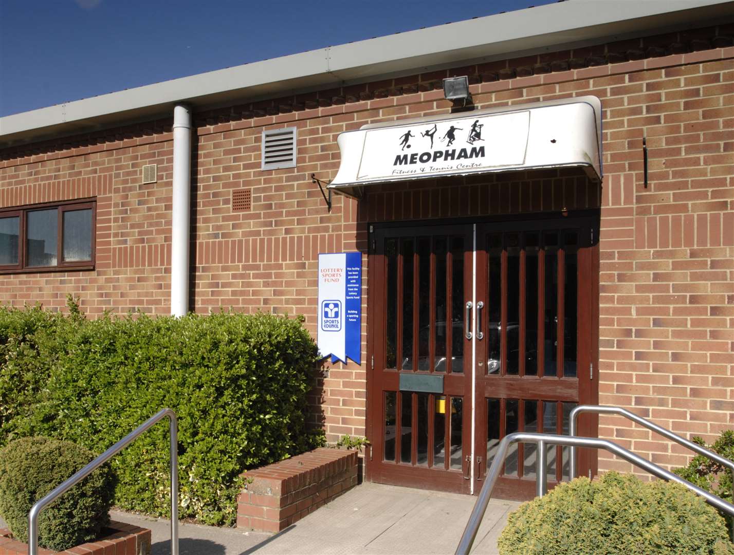 Meopham Leisure Centre on site of Meopham Secondary School. Picture: Matthew Reading.