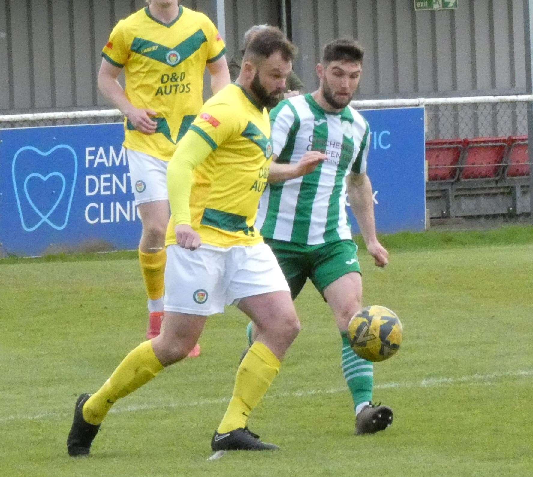 Ashford striker Gary Lockyer in possession at Chichester. Picture: Simon Jasinski