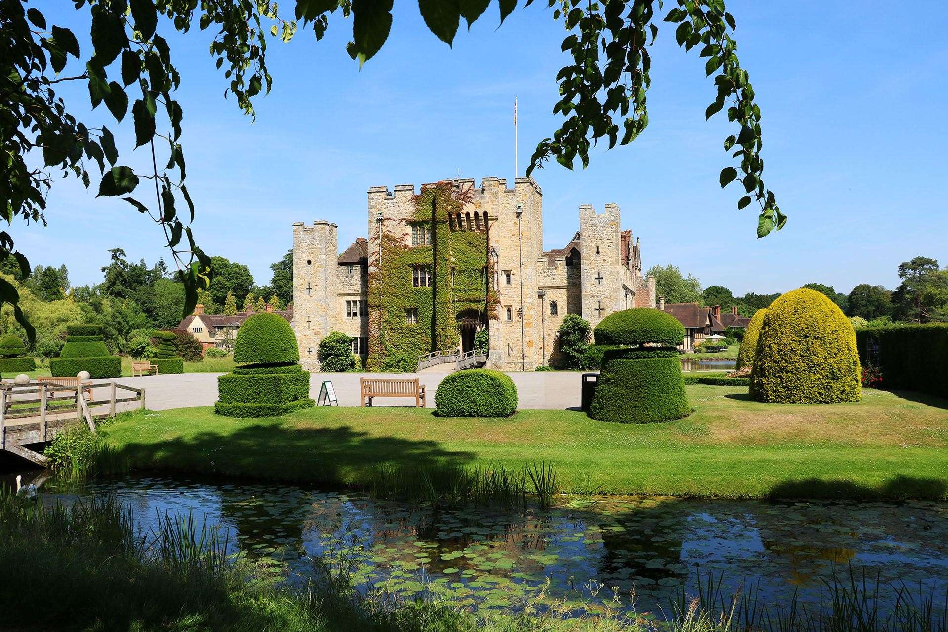 Hever Castle (39242029)