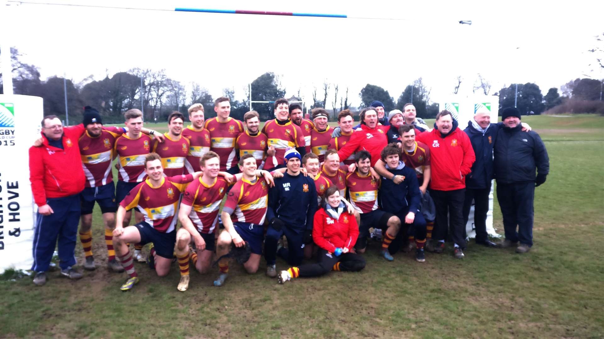 Dartfordians celebrate their promotion to London 1 South